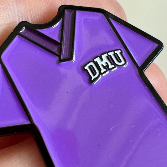 Vintage Des Moines University Medicine DMU Purple Scrubs Medical School Pin