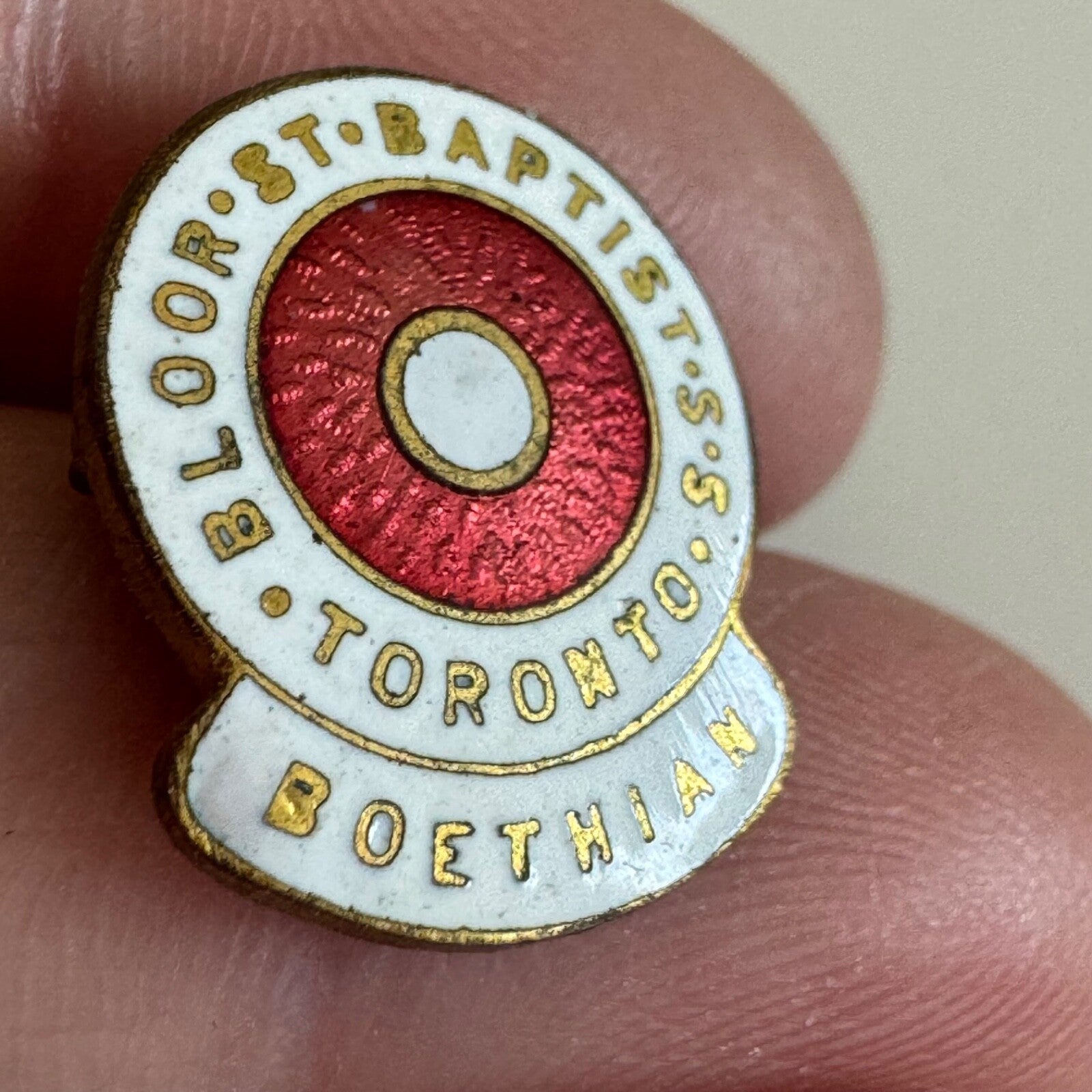 Vintage Bloor St Baptist S.S. Toronto Boethian Cloisonne Lapel Pin 