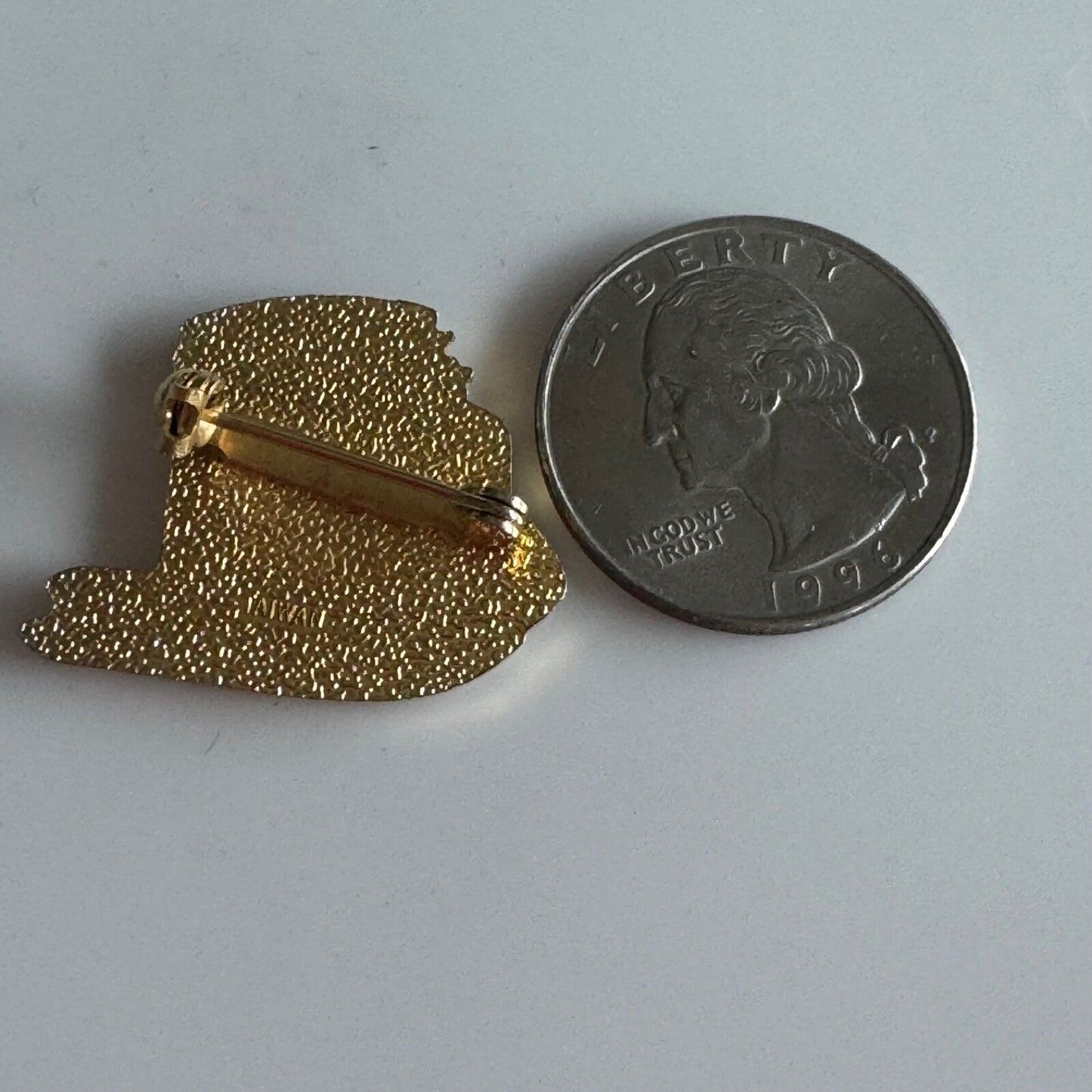 Vintage 1989 Molson World Downhill Whistler Mountain Lapel Pin Ski Skiing