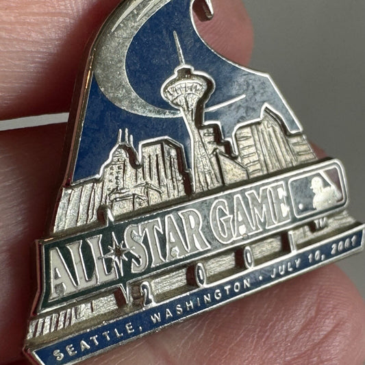 Vintage 2001 All Star Game Seattle Mariners Washington Safeco Field Lapel Pin