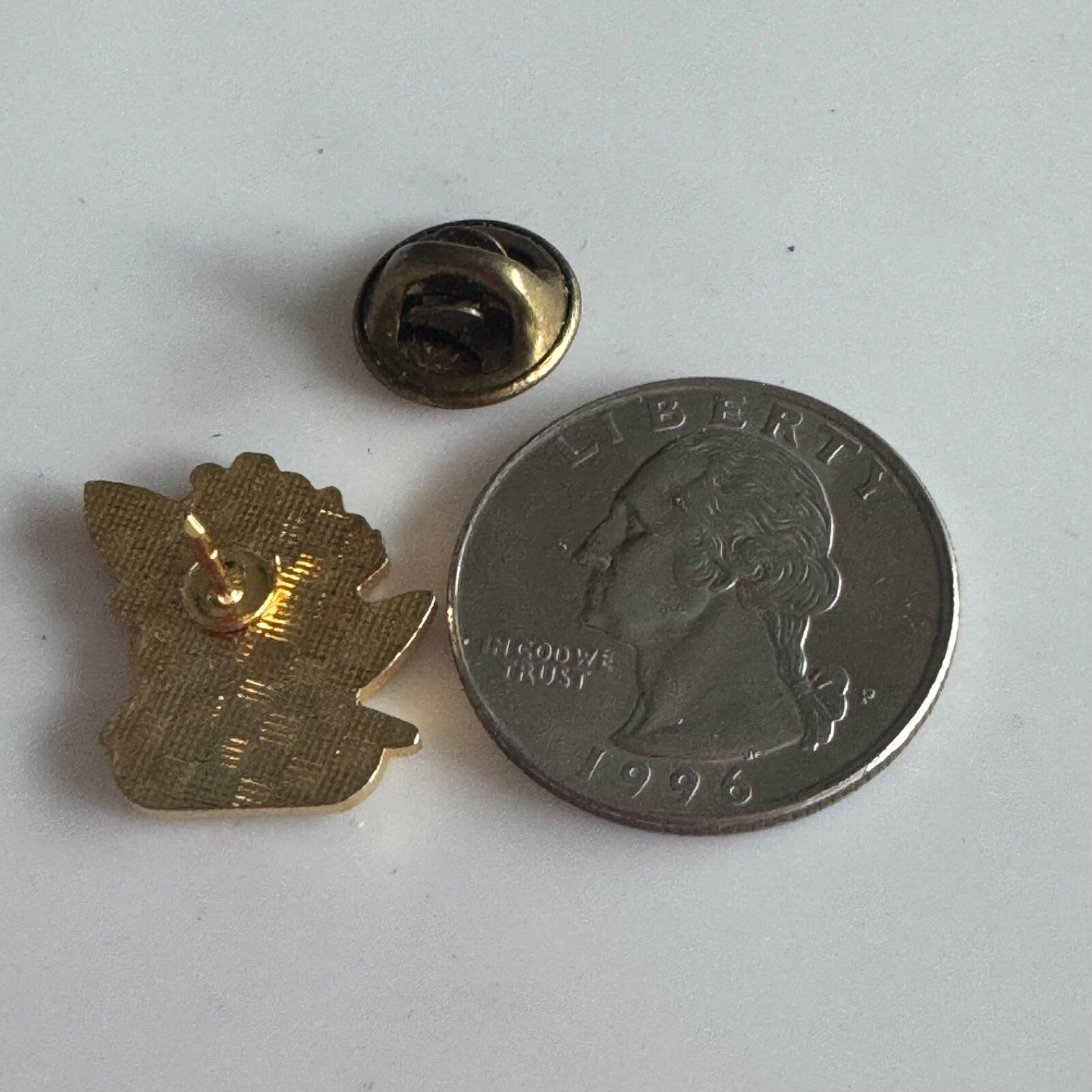 Vintage 1988 Rhododendron Walk Lapel Pin Souvenir