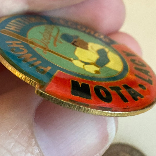Vintage L.A. Dodgers Pinch Hitting Record Mota Lacy Lapel Pin