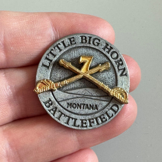 Vintage Little Big Horn Battlefield Montana Pewter Lapel Pin Cavalry Swords