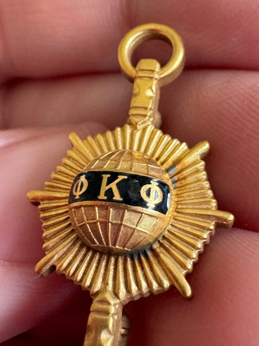 Vintage Phi Kappa Phi Honor Society Lapel Pin Member