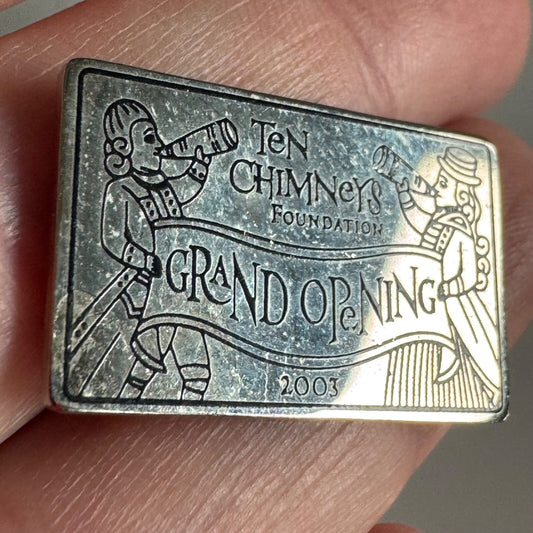 Vintage 2003 Ten Chimneys Foundation Grand Opening Lapel Pin Lunt-Fontanne RARE