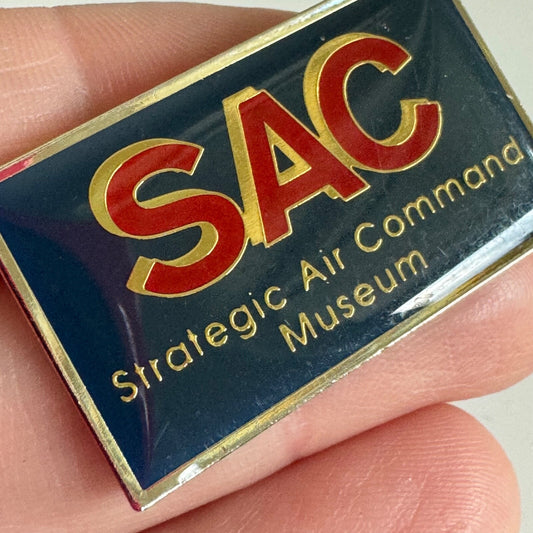 Vintage Strategic Air Command Museum Lapel Pin Nebraska SAC RARE