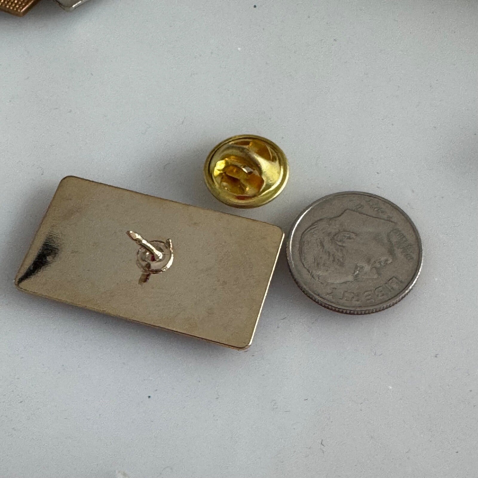 University of Minnesota Golden Gopher Fund Proud Supporter Pennant Pin RARE
