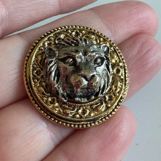 Vintage ART Lion's Head Brooch 3-D Pin Gold Tone Silver Tone Mixed Metal Lion
