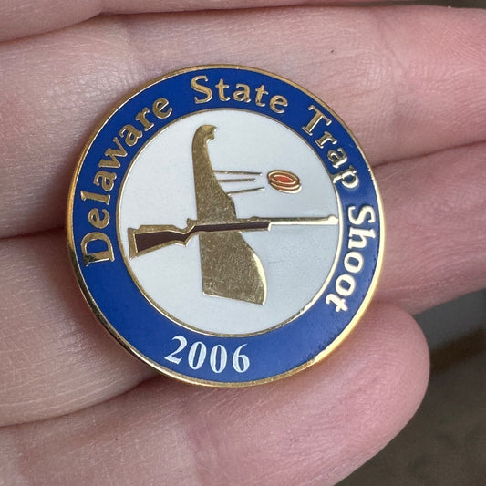 2006 Delaware State Trap Shoot Enamel Lapel Pin  Shooting Skeet