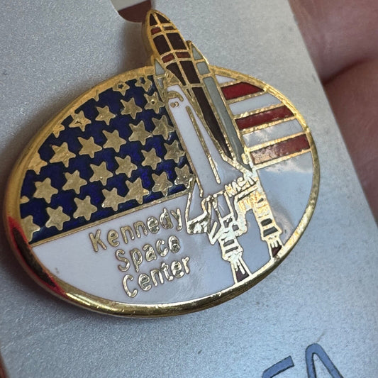 1980s Kennedy Space Center Florida United States Flag Lapel Pin New on Card