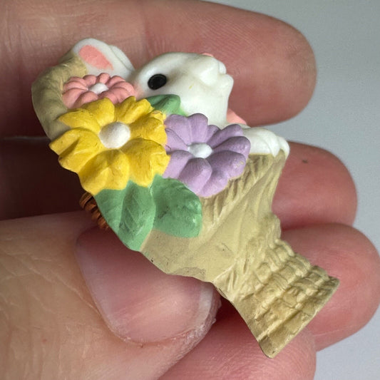 Vintage 1986 Hallmark Cards Easter Bunny Basket Flowers Lapel Pin Brooch 