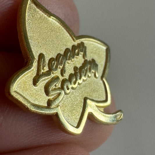 Vintage Alpha Phi Legacy Society Ivy Leave Gold Tone Lapel Pin RARE