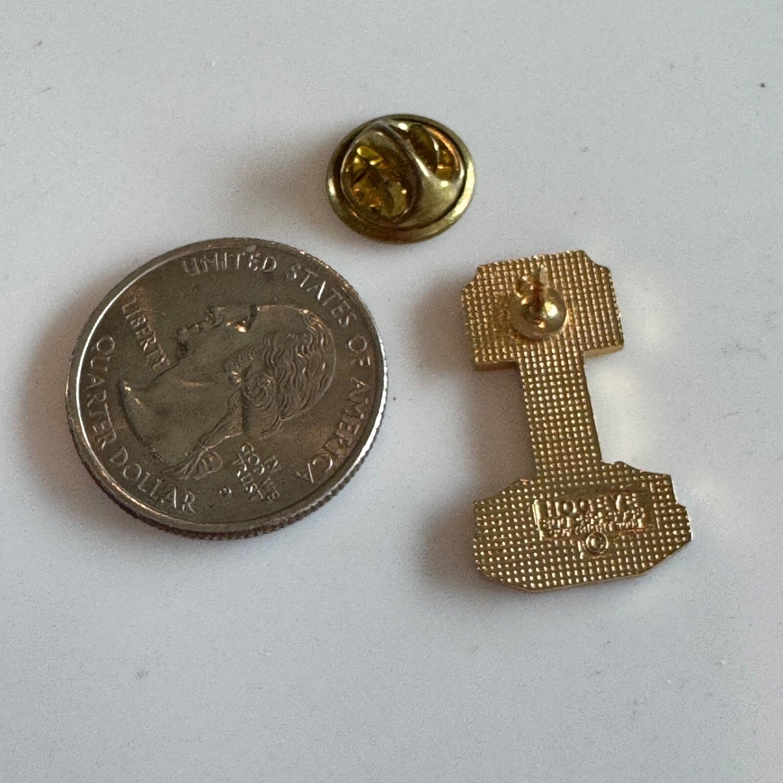 Vintage Delta Junction Alaska End of Hwy Mile 1422 Lapel Pin