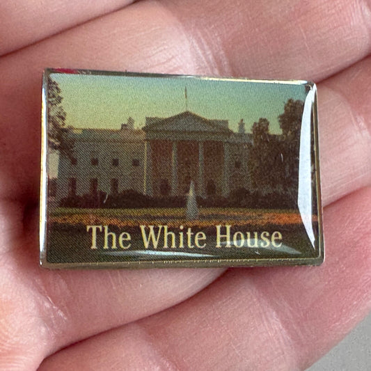 Vintage White House Photo Realistic Souvenir Lapel Pin