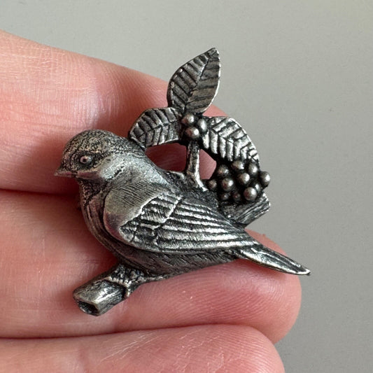 Vintage 2002 Sparrow Bird Birds & Blooms Pewter Lapel Pin Brooch