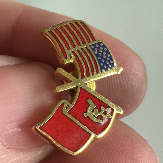Vintage United States USSR Friendship Flag Enamel Lapel Pin Tie Tack