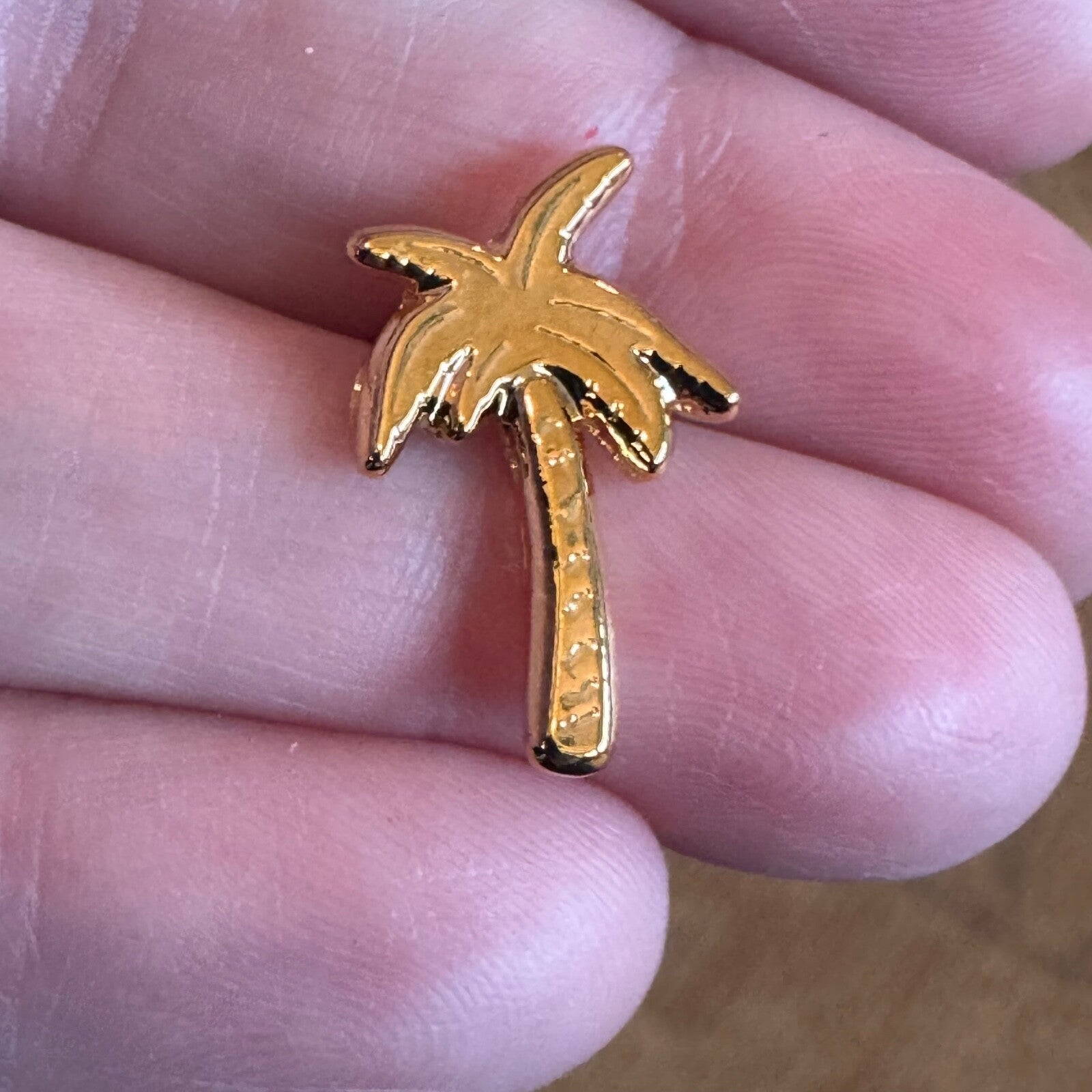 Gold Tone Palm Tree Lapel Pin Tie Tack