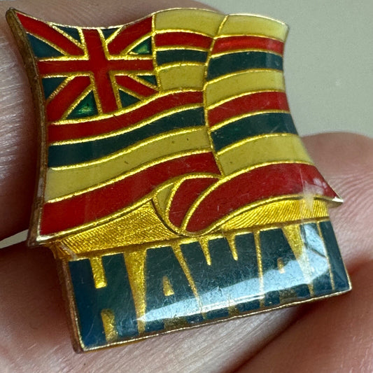 Vintage Hawaii State Flag Lapel Pin Souvenir Tourist