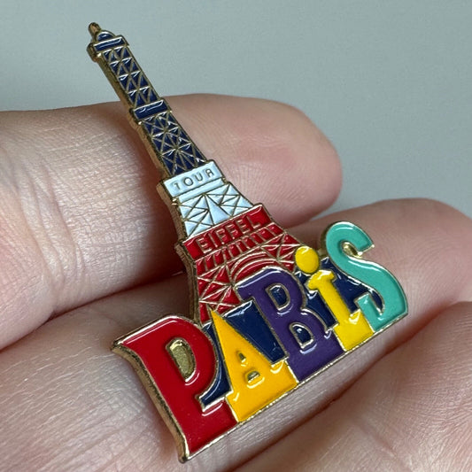 Paris Eiffel Tower Souvenir Pin – Colorful Tour de Paris Badge