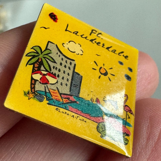 Fort Lauderdale Florida FL Luke-a-tuke Souvenir Tourist Lapel Pin