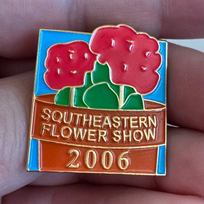 2006 Southeastern Flower Show Lapel Pin 
