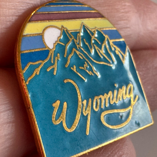 Vintage Wyoming Mountains Souvenir Lapel Pin