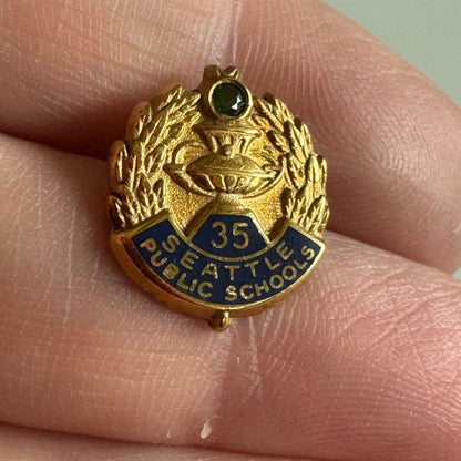 Vtg Seattle Public Schools 35 Year Service Lapel Pin Green Stone Tie Tack RARE
