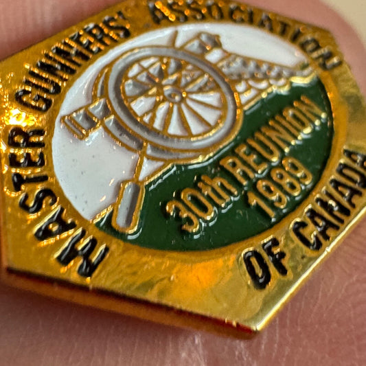 Vintage Master Gunners' Association of Canada 30th Reunion 1989 Lapel Pin 