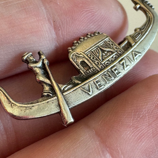 VINTAGE VENEZIA VENICE ITALY GONDOLA BOAT 800 SILVER BROOCH PIN