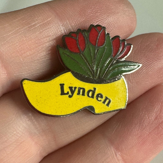 Vintage Lynden Washington Clog Tulips Souvenir Tourist Lapel Pin