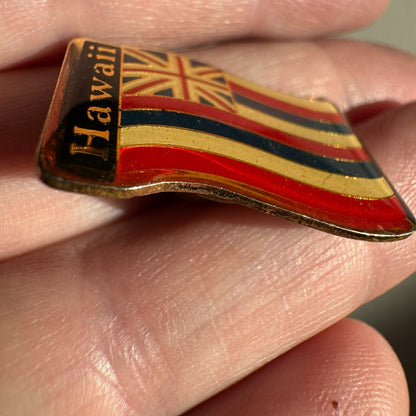 Vintage Hawaii Flag Souvenir Lapel Pin Hawaiian Oahu Kauai Maui
