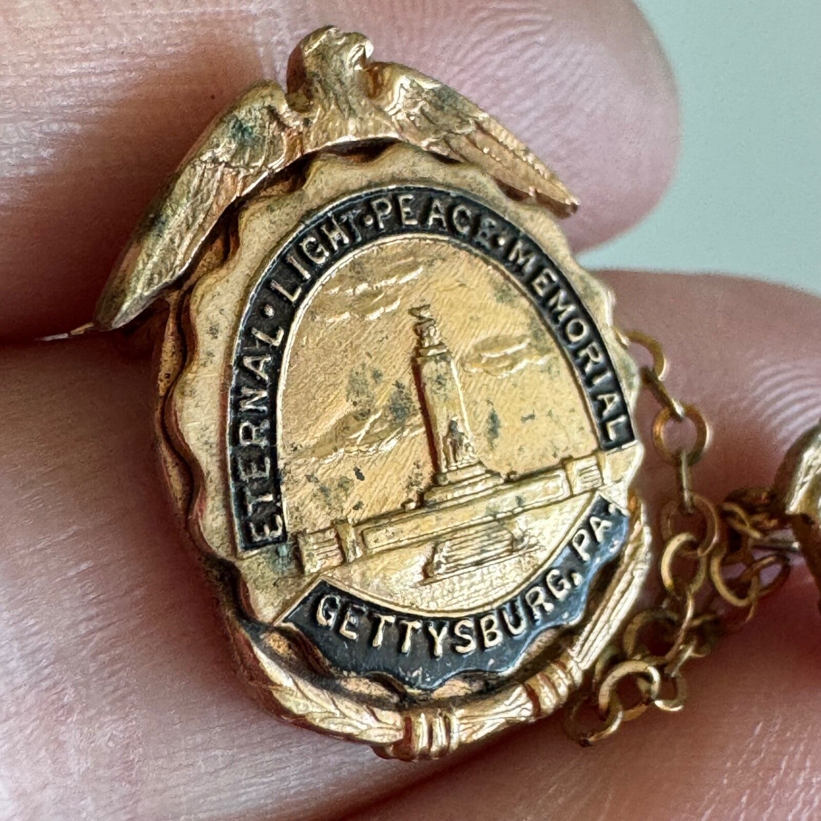 Vintage 1941 Eternal Light Peace Memorial Gettysburg PA Pin