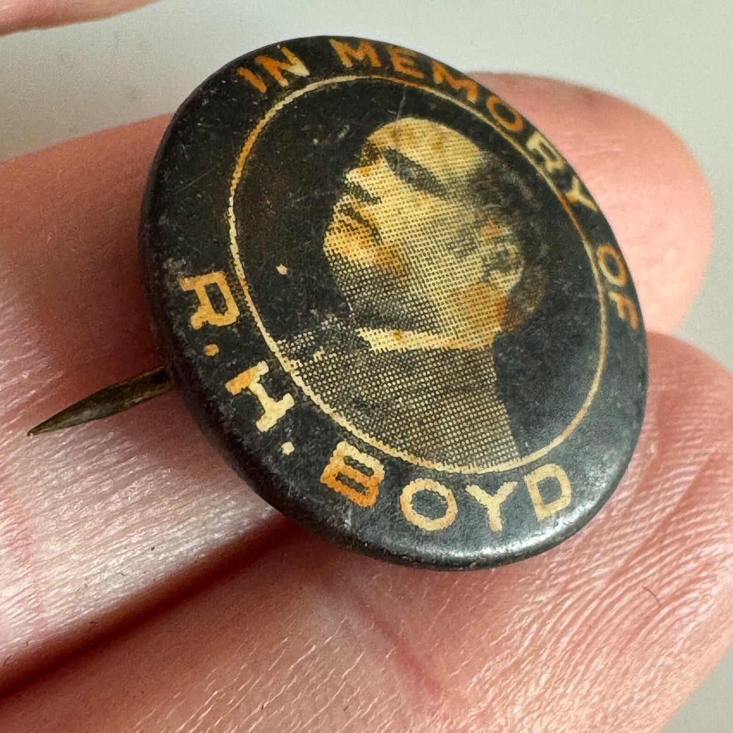 Antique 1922 IN MEMORY OF R.H. BOYD PINBACK BLACK CIVIL RIGHTS ACTIVIST Pin
