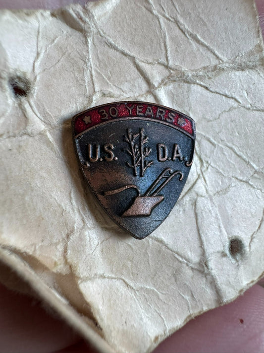 Vintage USDA 30 Year Employee Award Screwback Department of Agriculture