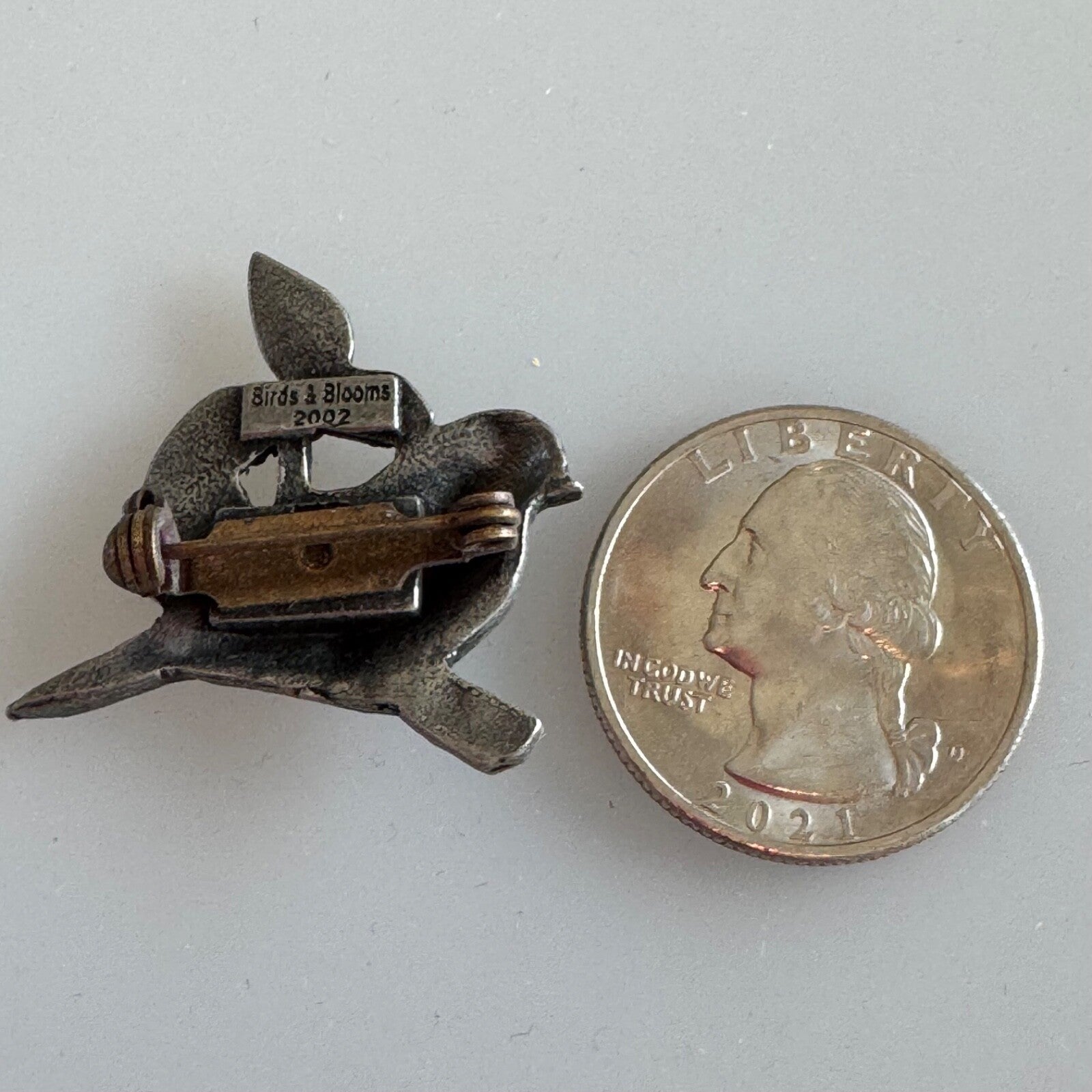 Vintage 2002 Sparrow Bird Birds & Blooms Pewter Lapel Pin Brooch