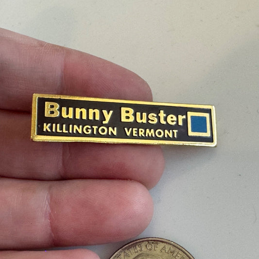 Vintage Bunny Buster Killington Vermont Ski Skiing Lapel Pin Intermediate Sign