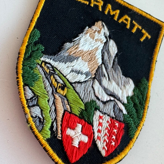 ZERMATT VINTAGE SKIING SKI PATCH MATTERHORN SWITZERLAND RESORT SOUVENIR TRAVEL