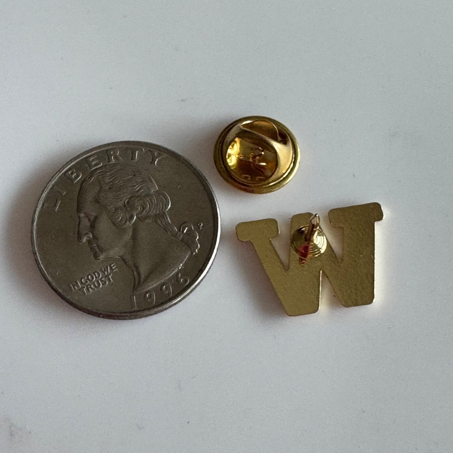 Vintage University of Washington W Gold Tone Lapel Pin Tie Tack