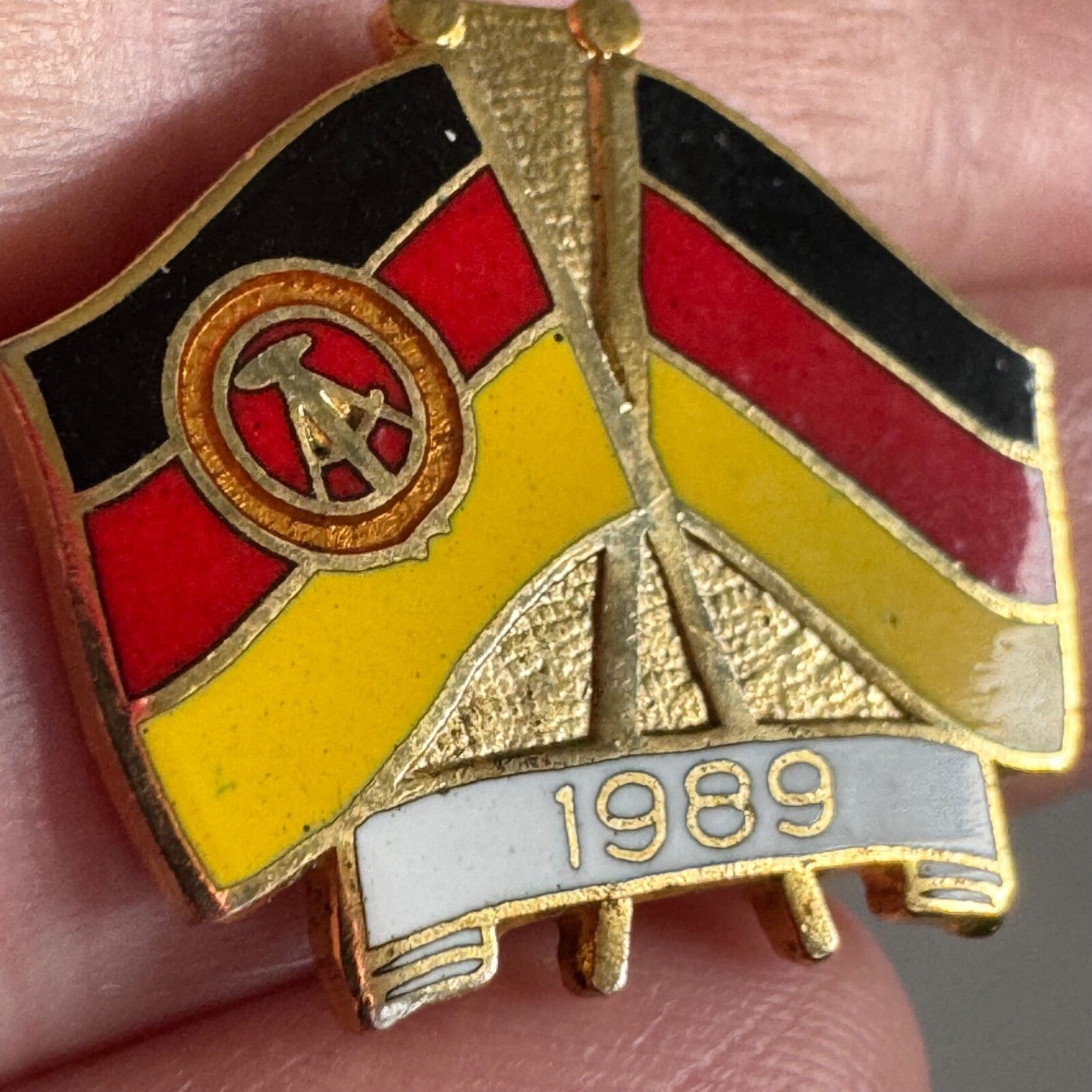 Vintage 1989 German Reunification Flag Enamel Lapel Pin East West Germany