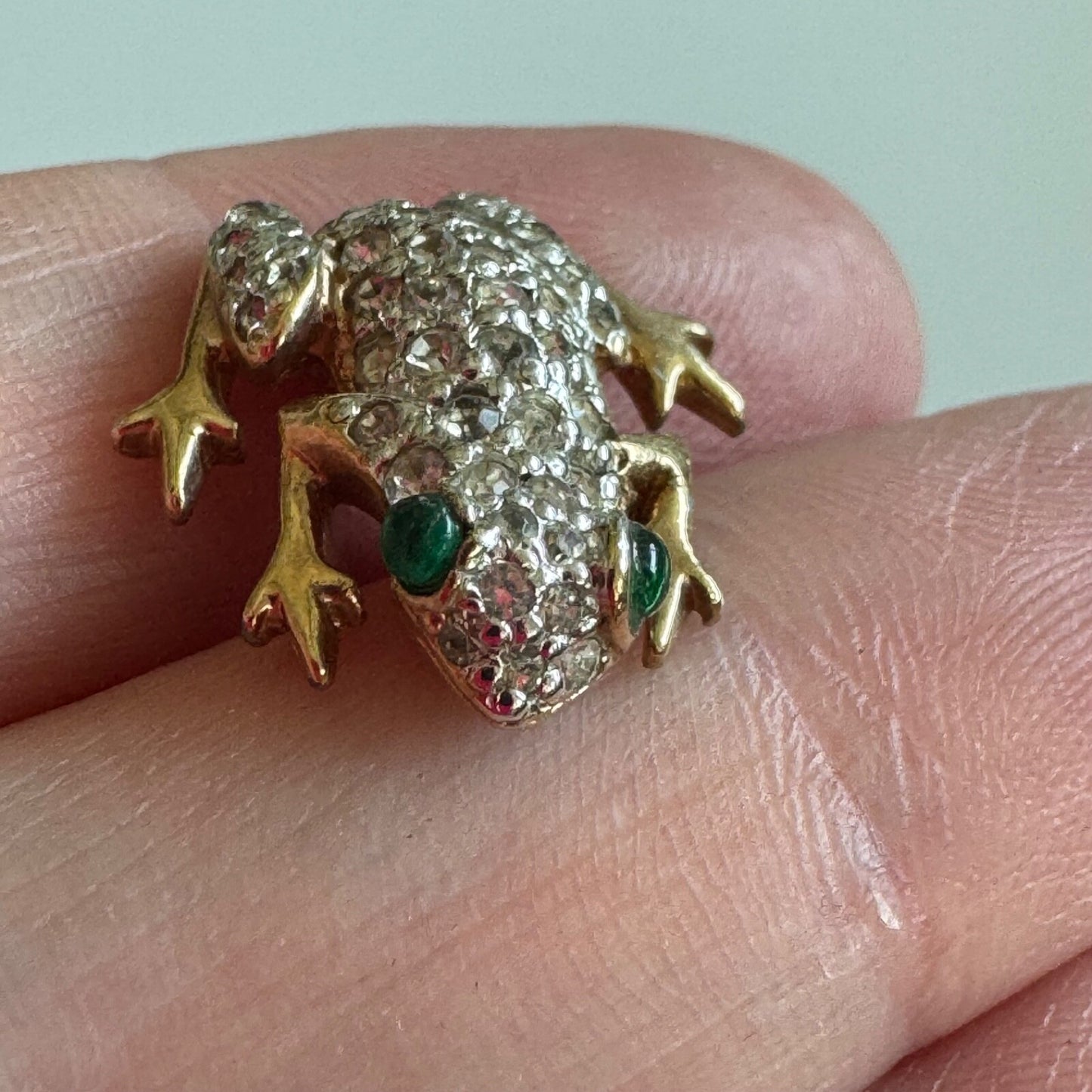 Vtg Crystal Tree Frog with Green Eyes Gold Tone Silver Tone Pin Brooch Tie Tack
