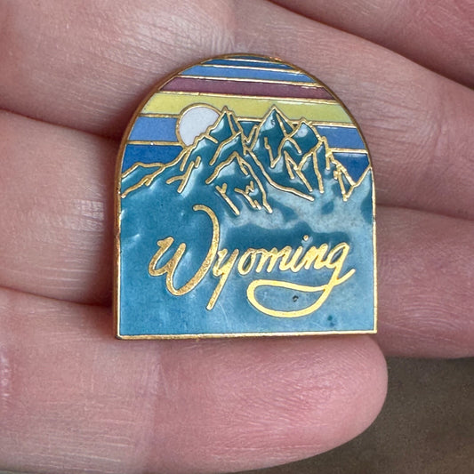 Vintage Wyoming Mountains Souvenir Lapel Pin