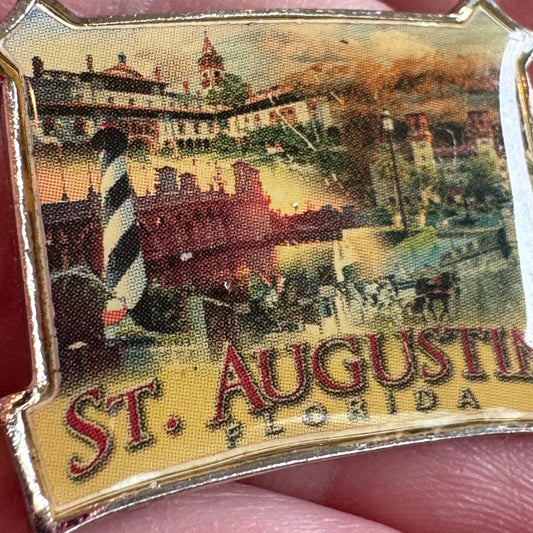 Vintage St Augustine Florida Lapel Pin Photo Realistic Souvenir Tourist