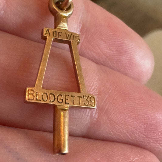10k 1939 Tau Beta Pi Engineering Honor Society University of Wisconsin Key Charm