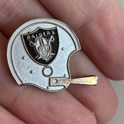 Vintage Raiders Football Helmet Logo Silver Pin