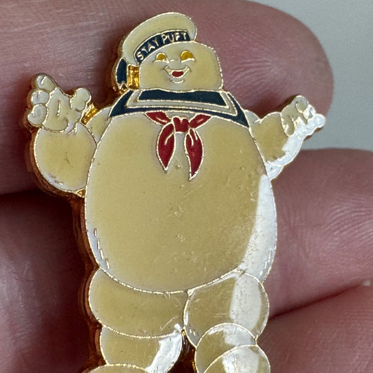 Vintage Universal Studios Ghostbusters Stay Puft Marshmallow Man Lapel Pin