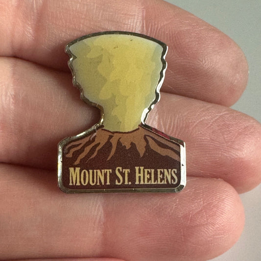 Vintage Mount St. Helens Volcano Lapel Pin Souvenir Tourist
