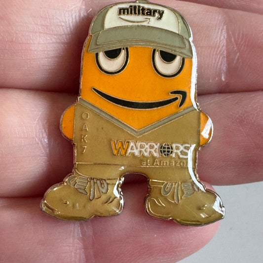 Vintage Warriors at Amazon Oak7 Peccy Lapel Pin Military