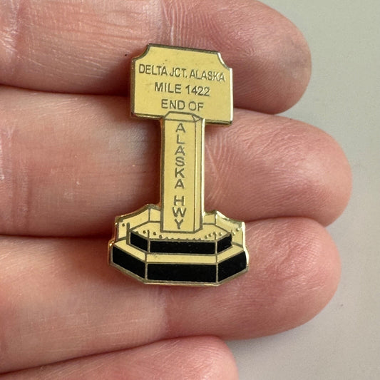 Vintage Delta Junction Alaska End of Hwy Mile 1422 Lapel Pin