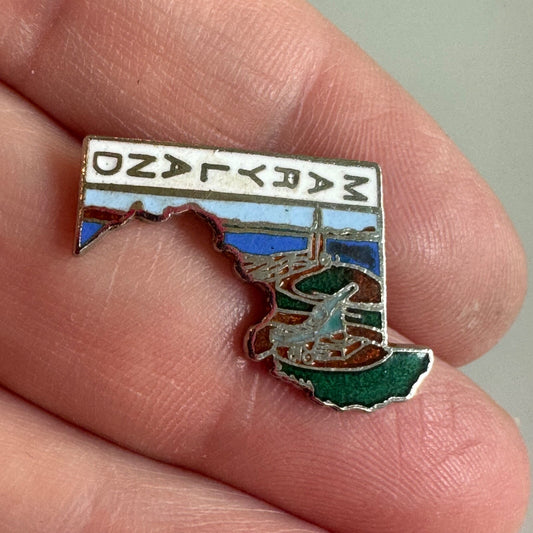 Maryland State Outline Enamel Pin Scenic Waterway Design 