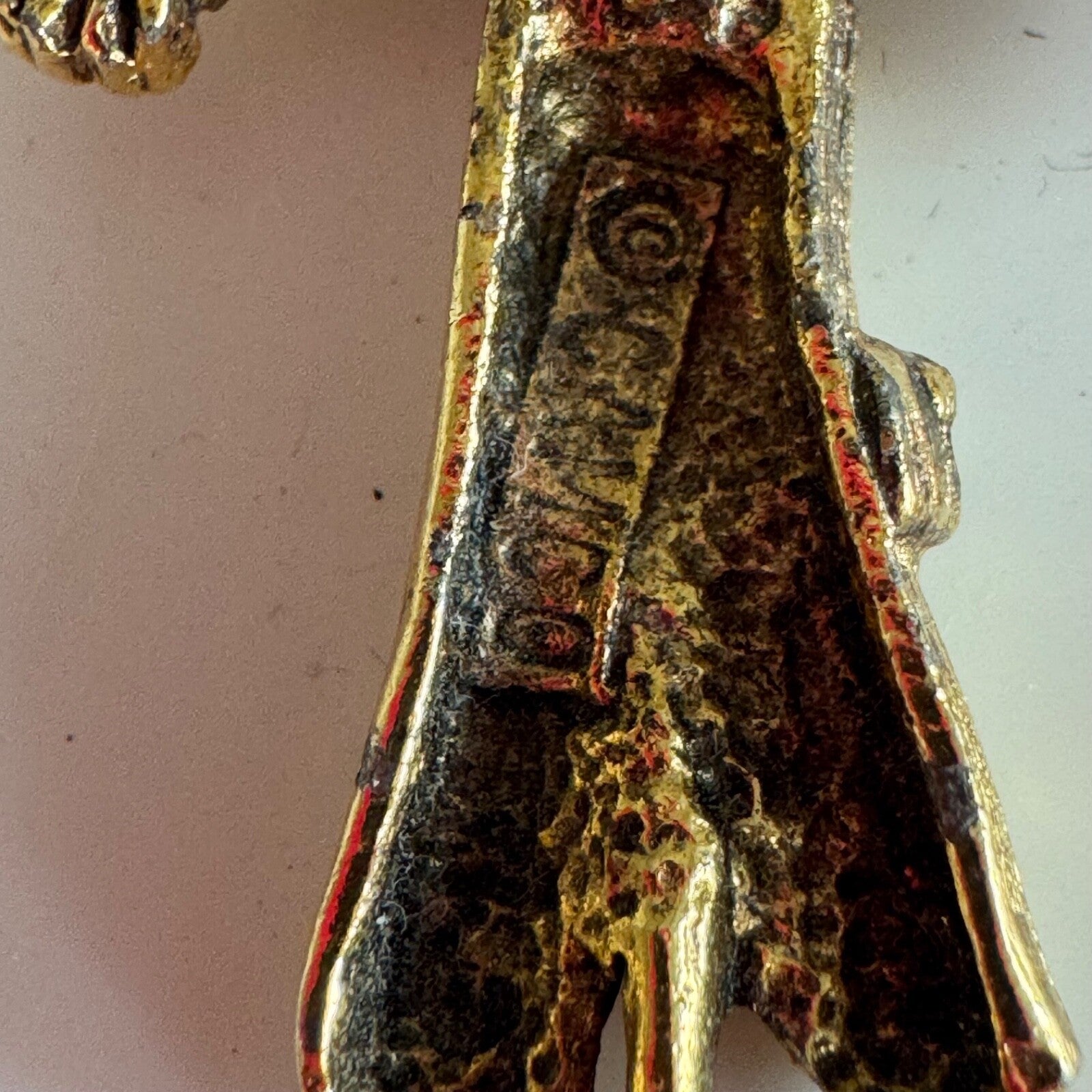 Vintage Gold Tone Scarecrow Pin Autumn Harvest Halloween Jewelry 
